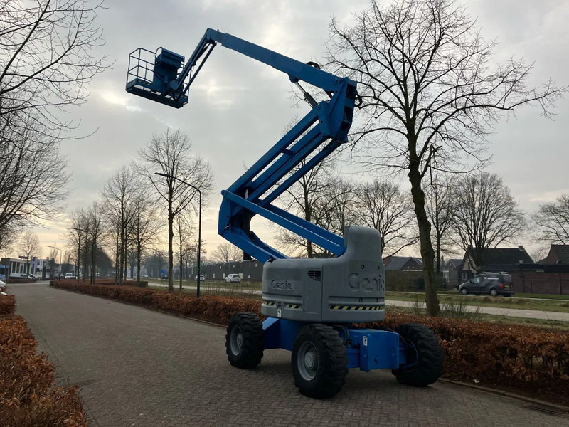 Genie Z60/34 Deutz Diesel 4 x 4 Knik Telescoop Hoogwerker 20.4 meter werkhoogte - Liigendpoom: pilt 5 Genie Z60/34 Deutz Diesel 4 x 4 Knik Telescoop Hoogwerker 20.4 meter werkhoogte - Liigendpoom: pilt 5