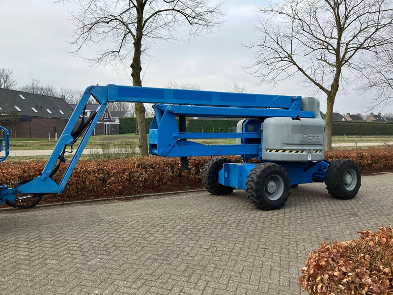 Genie Z60/34 Deutz Diesel 4 x 4 Knik Telescoop Hoogwerker 20.4 meter werkhoogte - Liigendpoom: pilt 3 Genie Z60/34 Deutz Diesel 4 x 4 Knik Telescoop Hoogwerker 20.4 meter werkhoogte - Liigendpoom: pilt 3