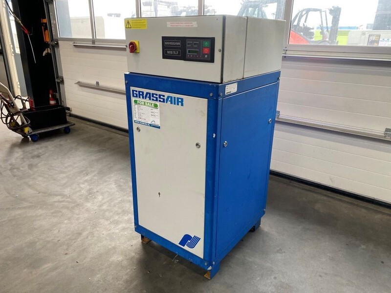 Grassair WIS 11.7 Silent 4 kW 550 L / min 12 Bar Schroefcompressor - Õhukompressor: pilt 3 Grassair WIS 11.7 Silent 4 kW 550 L / min 12 Bar Schroefcompressor - Õhukompressor: pilt 3