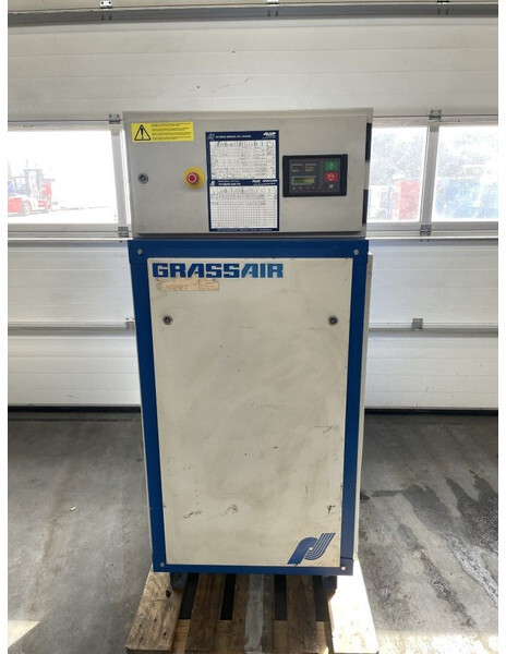 Grassair WIS11.7 4 kW 550 L / min 7 Bar watergesmeerde schroefcompressor - Õhukompressor: pilt 1 Grassair WIS11.7 4 kW 550 L / min 7 Bar watergesmeerde schroefcompressor - Õhukompressor: pilt 1