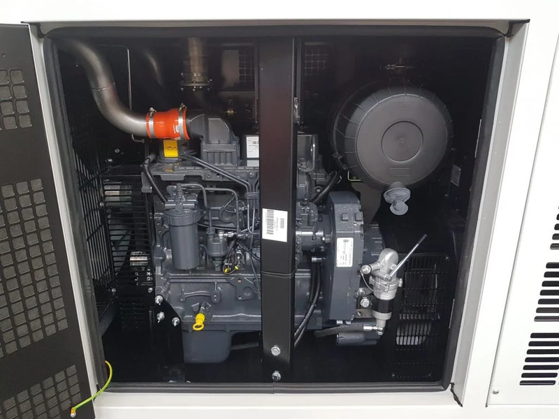 Himoinsa Iveco Stamford 120 kVA Supersilent Rental generatorset New ! - Generaatorikomplekt: pilt 3 Himoinsa Iveco Stamford 120 kVA Supersilent Rental generatorset New ! - Generaatorikomplekt: pilt 3