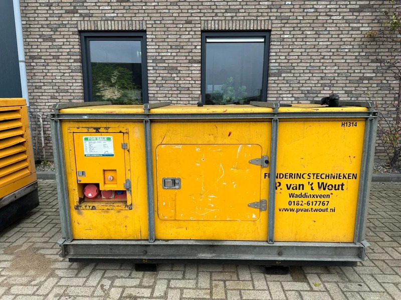 Himoinsa Iveco Stamford 40 kVA Silent generatorset - Generaatorikomplekt: pilt 1 Himoinsa Iveco Stamford 40 kVA Silent generatorset - Generaatorikomplekt: pilt 1