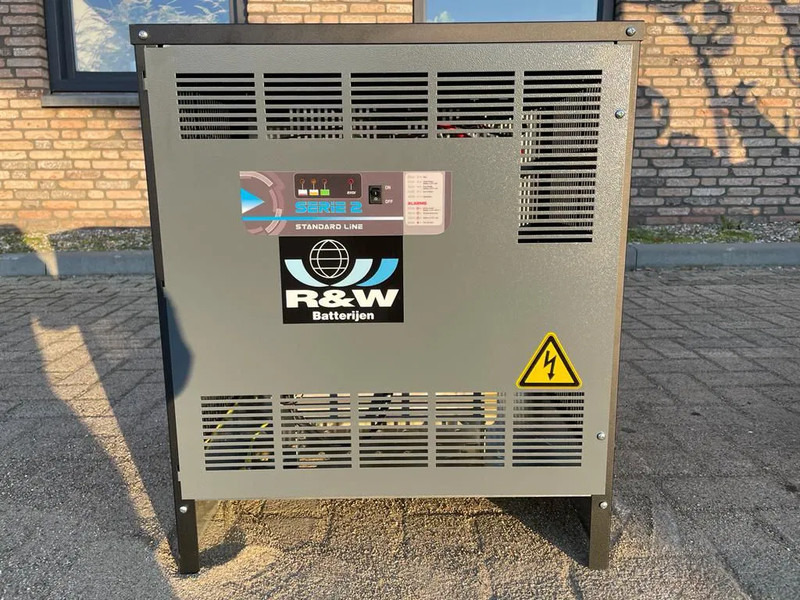 Uus Elektritõstuk Hyundai 25B-7A 2.5 ton Triplex Freelift Sideshift Elektra Heftruck Nieuw: pilt 14