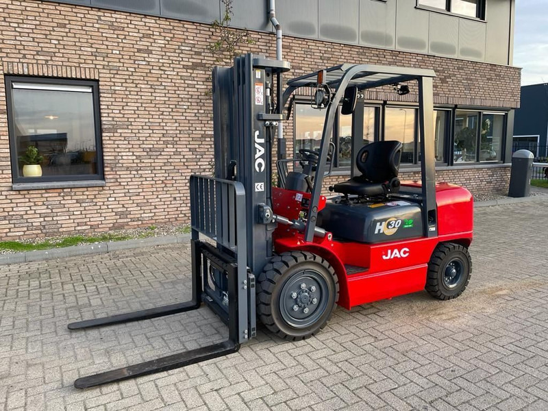 Isuzu JAC CPCD30 3 ton Triplex Freelift Sideshift Diesel Heftruck New ! - Diiseltõstuk: pilt 2 Isuzu JAC CPCD30 3 ton Triplex Freelift Sideshift Diesel Heftruck New ! - Diiseltõstuk: pilt 2