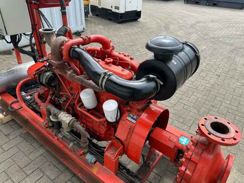 Iveco 8061 SI 25.05 KSB 233 m3 / h 9 Bar Diesel Waterpomp 609 hours ! Fire pump - Veepump: pilt 3 Iveco 8061 SI 25.05 KSB 233 m3 / h 9 Bar Diesel Waterpomp 609 hours ! Fire pump - Veepump: pilt 3