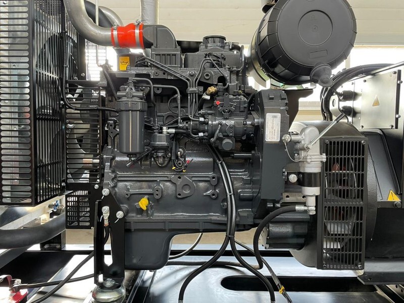 Uus Generaatorikomplekt Iveco NEF 45 TM3 Stamford 125 kVA generatorset New !: pilt 6
