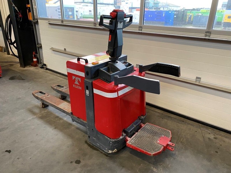 Jungheinrich ERE 20 2 ton Elektrische Pallet truck meerijder - Kaubaaluste tõstuk: pilt 5 Jungheinrich ERE 20 2 ton Elektrische Pallet truck meerijder - Kaubaaluste tõstuk: pilt 5