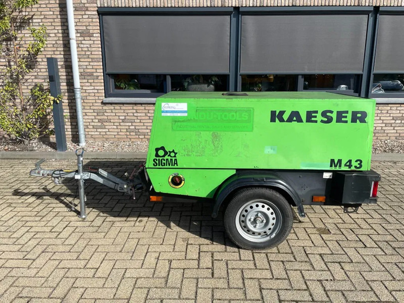 Kaeser M43 Kubota 4,2 m3 / min 7 Bar 30 kW Mobiele Silent Diesel Compressor - Õhukompressor: pilt 1 Kaeser M43 Kubota 4,2 m3 / min 7 Bar 30 kW Mobiele Silent Diesel Compressor - Õhukompressor: pilt 1