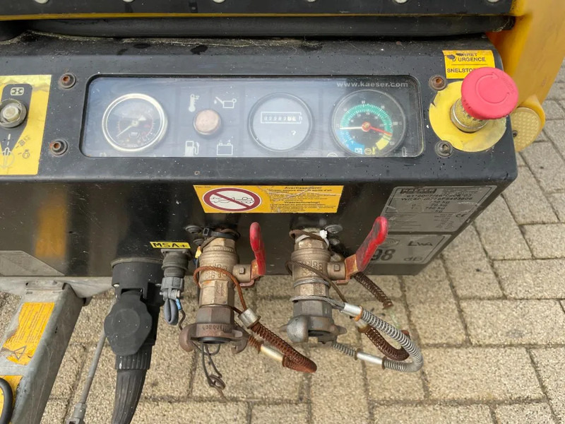 Kaeser M43 Kubota 4,3 m3 / min 7 Bar 30 kW Mobielel Compressor - Õhukompressor: pilt 5 Kaeser M43 Kubota 4,3 m3 / min 7 Bar 30 kW Mobielel Compressor - Õhukompressor: pilt 5