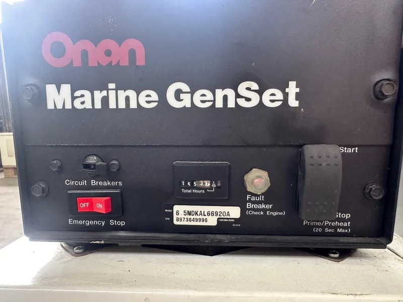Kubota D1005 Onan 6.5 kVA Silent Marine generatorset - Generaatorikomplekt: pilt 3 Kubota D1005 Onan 6.5 kVA Silent Marine generatorset - Generaatorikomplekt: pilt 3