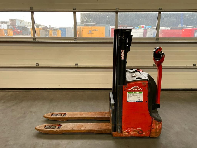 Linde D08 Stapelaar 1.8 ton 210 cm Hefhoogte Stapelaar - Virnastaja: pilt 5 Linde D08 Stapelaar 1.8 ton 210 cm Hefhoogte Stapelaar - Virnastaja: pilt 5
