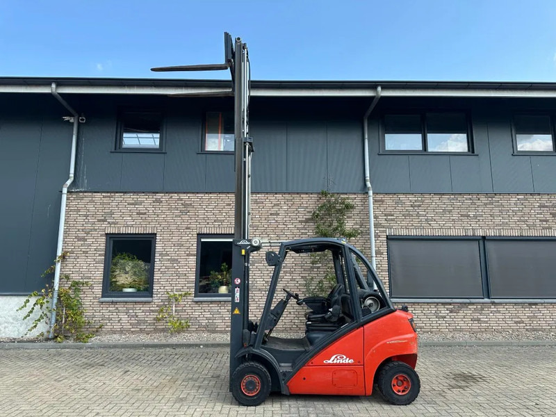 Linde H25T 2.5 ton Triplex Freelift Sideshift LPG Heftruck - Gaasitõstuk: pilt 5 Linde H25T 2.5 ton Triplex Freelift Sideshift LPG Heftruck - Gaasitõstuk: pilt 5