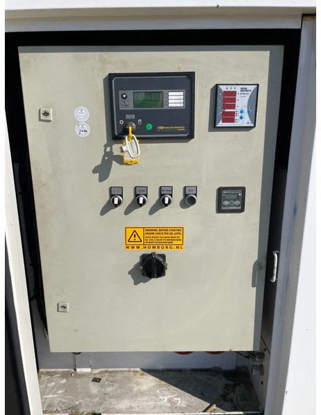 Lister Hybride powerpack 16 kVA + 1500Ah batterypack (NEW!!!) - Generaatorikomplekt: pilt 5 Lister Hybride powerpack 16 kVA + 1500Ah batterypack (NEW!!!) - Generaatorikomplekt: pilt 5
