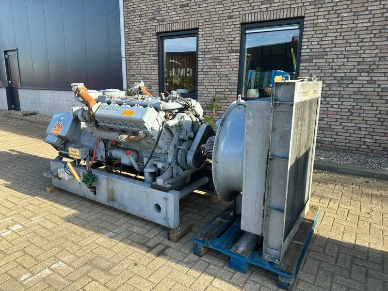 Generaatorikomplekt MAN D 2858 MT AvK 250 kVA Noodstroom generatorset ex Emergency: pilt 6 Generaatorikomplekt MAN D 2858 MT AvK 250 kVA Noodstroom generatorset ex Emergency: pilt 6