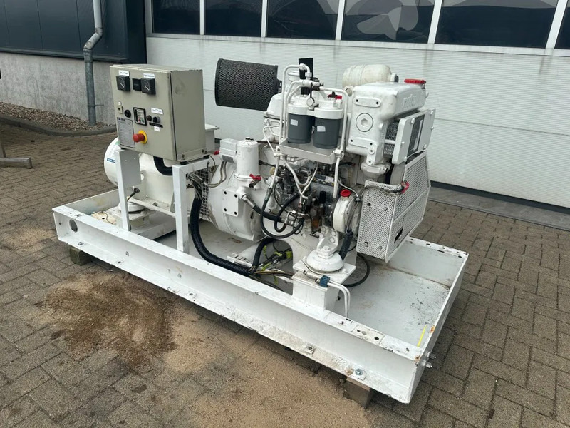 Generaatorikomplekt Mercedes-Benz OM 364 MTU 50 kVA Marine Scheepsvaart generatorset: pilt 7