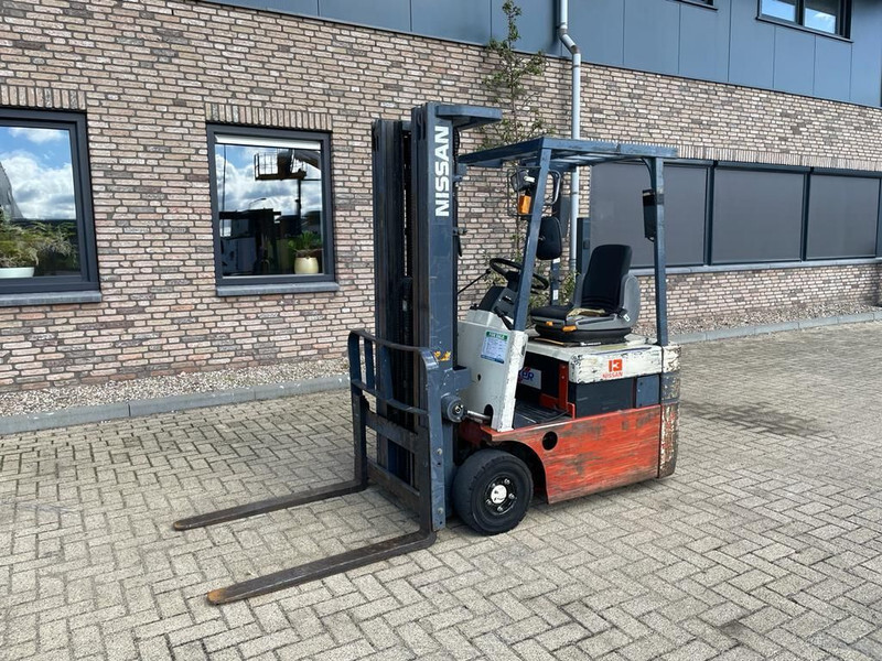 Nissan NX01L13U Elektra 1.25 ton Triplex Freelift Heftruck - Elektritõstuk: pilt 2 Nissan NX01L13U Elektra 1.25 ton Triplex Freelift Heftruck - Elektritõstuk: pilt 2