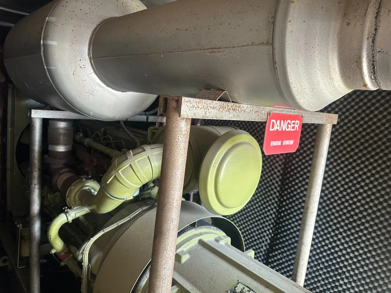 Perkins 2006 TAG Leroy Somer 300 kVA generatorset in container ex Emergency ! 104 hours - Generaatorikomplekt: pilt 2 Perkins 2006 TAG Leroy Somer 300 kVA generatorset in container ex Emergency ! 104 hours - Generaatorikomplekt: pilt 2