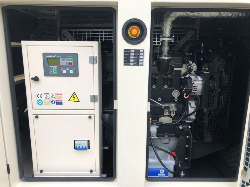Uus Generaatorikomplekt Perkins 33 kVA Supersilent generatorset: pilt 10