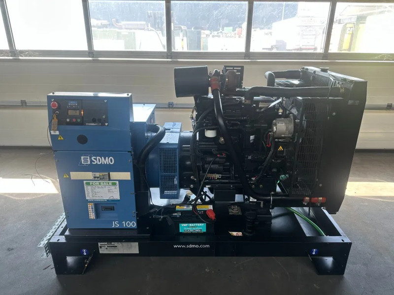 SDMO JS100K John Deere Leroy Somer 100 kVA generatorset - Generaatorikomplekt: pilt 1 SDMO JS100K John Deere Leroy Somer 100 kVA generatorset - Generaatorikomplekt: pilt 1