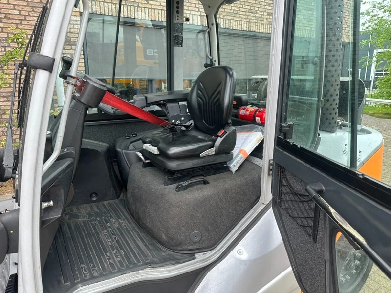 Gaasitõstuk Still RX 70-40 Duplex Sideshift 4 ton LPG Heftruck 2016: pilt 18