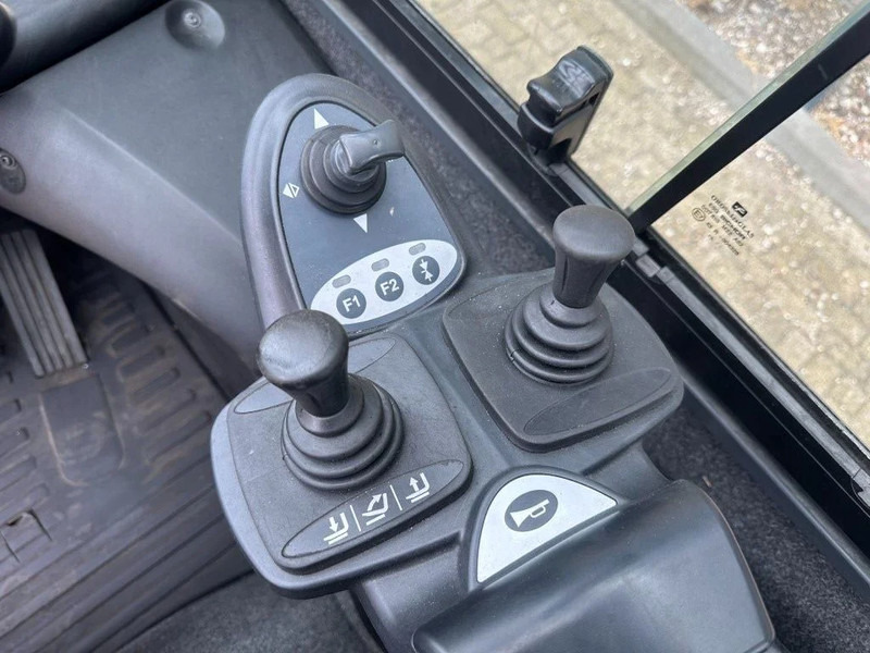 Gaasitõstuk Still RX 70-40 Duplex Sideshift 4 ton LPG Heftruck 2016: pilt 16