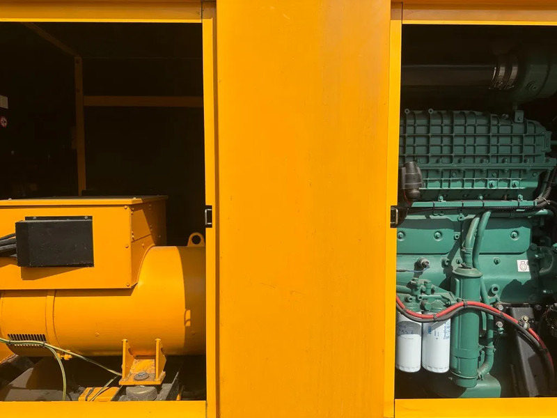 Volvo TWD 1210 G SDMO Leroy Somer 300 kVA Silent generatorset - Generaatorikomplekt: pilt 2 Volvo TWD 1210 G SDMO Leroy Somer 300 kVA Silent generatorset - Generaatorikomplekt: pilt 2