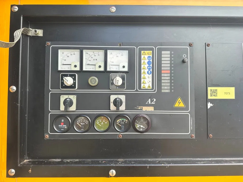 Volvo TWD 1210 G SDMO Leroy Somer 300 kVA Silent generatorset - Generaatorikomplekt: pilt 4 Volvo TWD 1210 G SDMO Leroy Somer 300 kVA Silent generatorset - Generaatorikomplekt: pilt 4