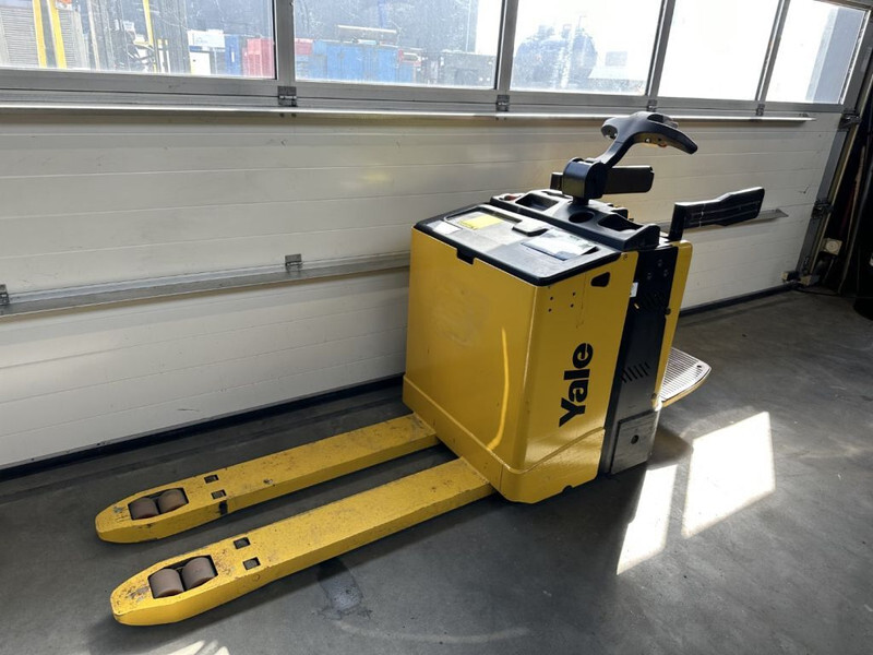 Yale MP 20 X FBW 2 ton Palletwagen Elektra Pallettruck Meerijder - Kaubaaluste tõstuk: pilt 1 Yale MP 20 X FBW 2 ton Palletwagen Elektra Pallettruck Meerijder - Kaubaaluste tõstuk: pilt 1