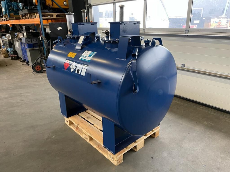 Steenbergen KIWA 1150 liter dieseltank dubbelwandig - Säilitusmahuti: pilt 3 Steenbergen KIWA 1150 liter dieseltank dubbelwandig - Säilitusmahuti: pilt 3