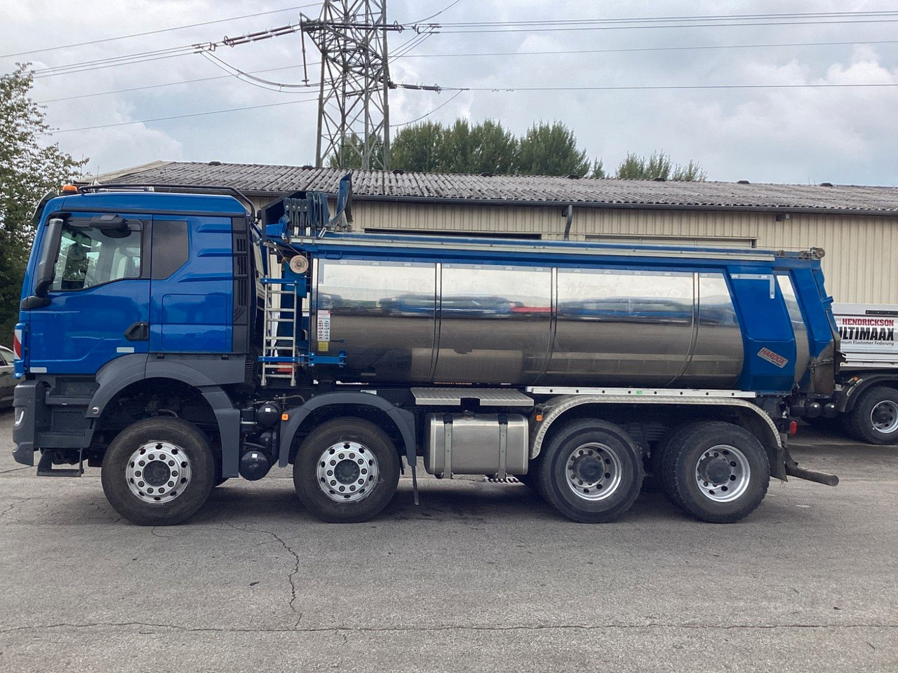 MAN TGS 35.510 Carnehl Thermomulde Asphalt 16,5m³ - Kallurauto: pilt 2 MAN TGS 35.510 Carnehl Thermomulde Asphalt 16,5m³ - Kallurauto: pilt 2