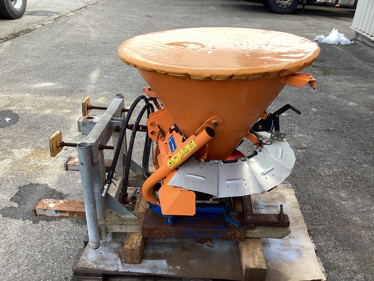 Rauch SA121R Typ4 - Liiva-/ Soolajaotur: pilt 3 Rauch SA121R Typ4 - Liiva-/ Soolajaotur: pilt 3