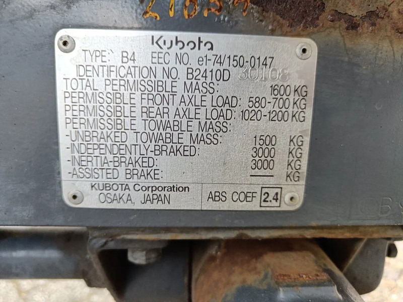 Puksiirtraktor Kubota B2410 met Nimos Kipper: pilt 11
