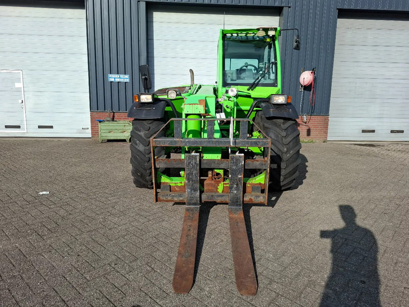 Merlo TF38.7 - Teleskooplaadur: pilt 2 Merlo TF38.7 - Teleskooplaadur: pilt 2