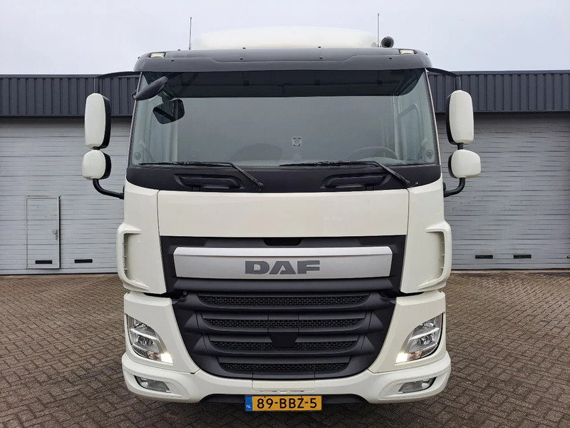 DAF CF NL TREKKER, MANUEL GEAR, LOW KM - Sadulveok: pilt 2 DAF CF NL TREKKER, MANUEL GEAR, LOW KM - Sadulveok: pilt 2