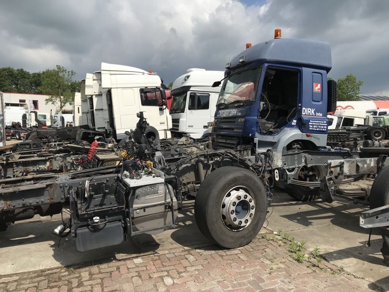 DAF DIVERSEN SLOOPONDERDELEN - Raam/ Konstruktsioon: pilt 2 DAF DIVERSEN SLOOPONDERDELEN - Raam/ Konstruktsioon: pilt 2