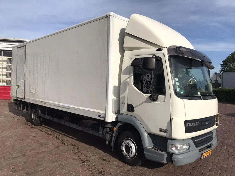 DAF LF 45 12.220 EURO 5 EEV - Kasti veoauto: pilt 1 DAF LF 45 12.220 EURO 5 EEV - Kasti veoauto: pilt 1