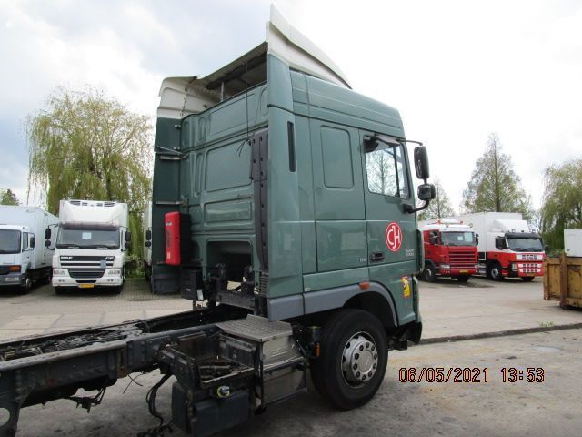 DAF XF 105 SPACE CABINE XF 105 EURO 5 - Kabiin ja interjöör: pilt 3 DAF XF 105 SPACE CABINE XF 105 EURO 5 - Kabiin ja interjöör: pilt 3