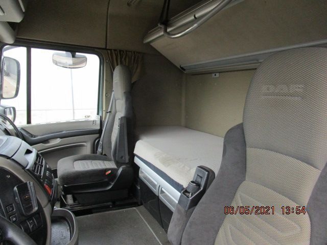 DAF XF 105 SPACE CABINE XF 105 EURO 5 - Kabiin ja interjöör: pilt 5 DAF XF 105 SPACE CABINE XF 105 EURO 5 - Kabiin ja interjöör: pilt 5