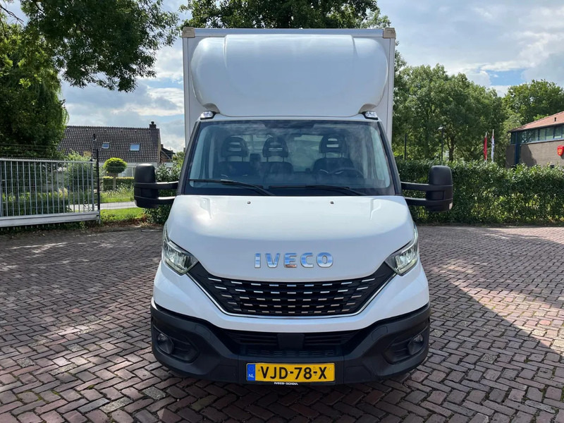 Iveco Daily 35C16 Laadklep (15 diverse modellen op voorraad) - Tarbesõiduk furgoon, Meeskonnaauto: pilt 3 Iveco Daily 35C16 Laadklep (15 diverse modellen op voorraad) - Tarbesõiduk furgoon, Meeskonnaauto: pilt 3