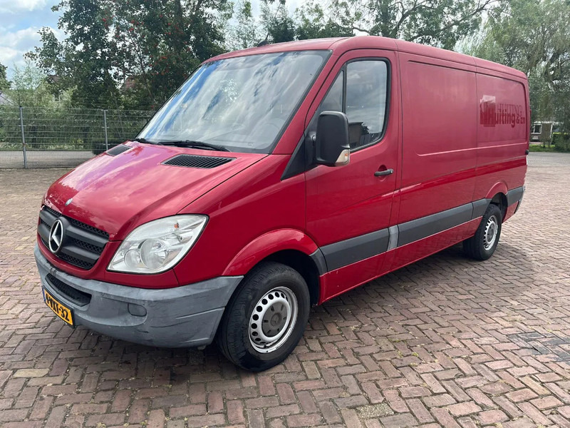 Mercedes-Benz Sprinter 313 L2H1 - Kaubik: pilt 3 Mercedes-Benz Sprinter 313 L2H1 - Kaubik: pilt 3