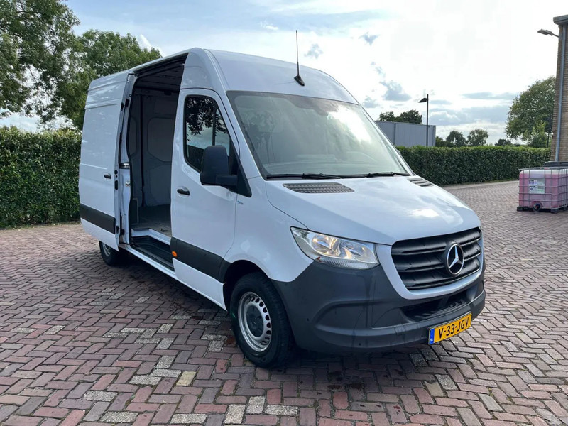 Mercedes-Benz Sprinter 317 1.9 CDI L2H1 - Kaubik, Meeskonnaauto: pilt 5 Mercedes-Benz Sprinter 317 1.9 CDI L2H1 - Kaubik, Meeskonnaauto: pilt 5