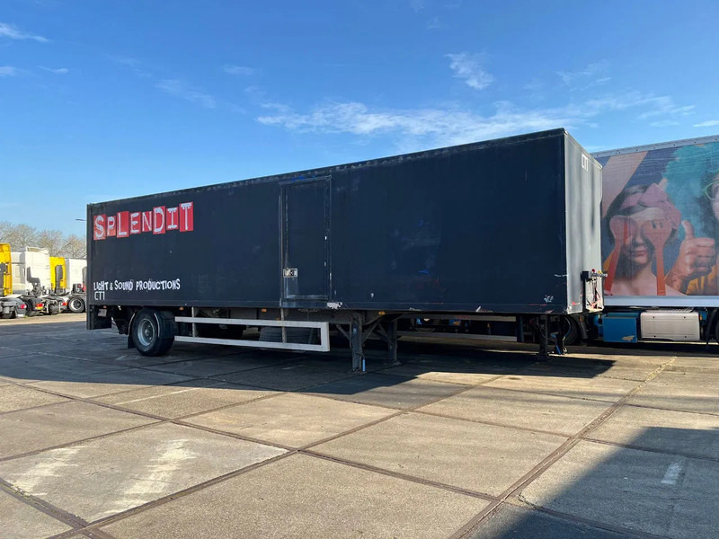 Netam-Fruehauf ONCRK 22110 - Furgoonpoolhaagis: pilt 2 Netam-Fruehauf ONCRK 22110 - Furgoonpoolhaagis: pilt 2