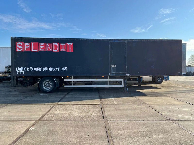 Netam-Fruehauf ONCRK 22110 - Furgoonpoolhaagis: pilt 4 Netam-Fruehauf ONCRK 22110 - Furgoonpoolhaagis: pilt 4