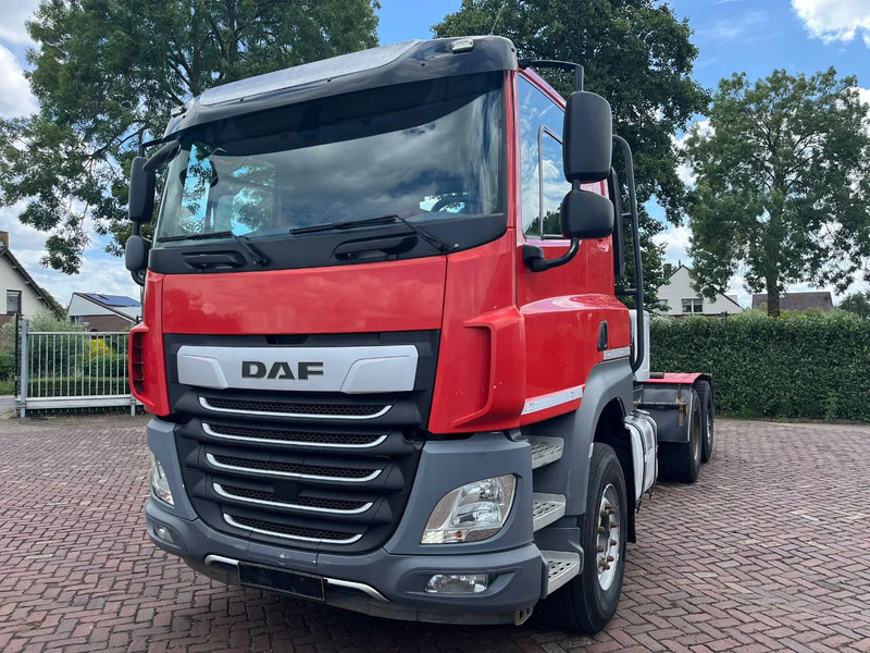 DAF CF 530 FAT - Sadulveok: pilt 2 DAF CF 530 FAT - Sadulveok: pilt 2