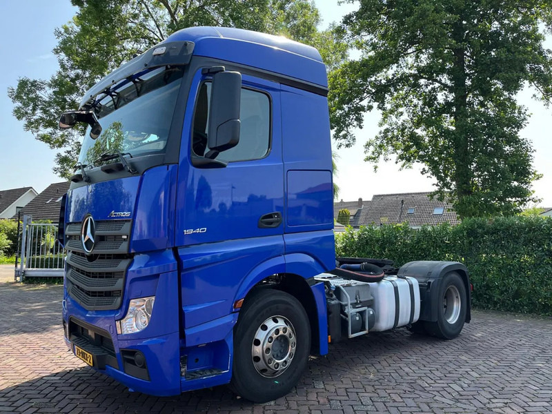 Mercedes-Benz Actros 1940 - Sadulveok: pilt 1 Mercedes-Benz Actros 1940 - Sadulveok: pilt 1