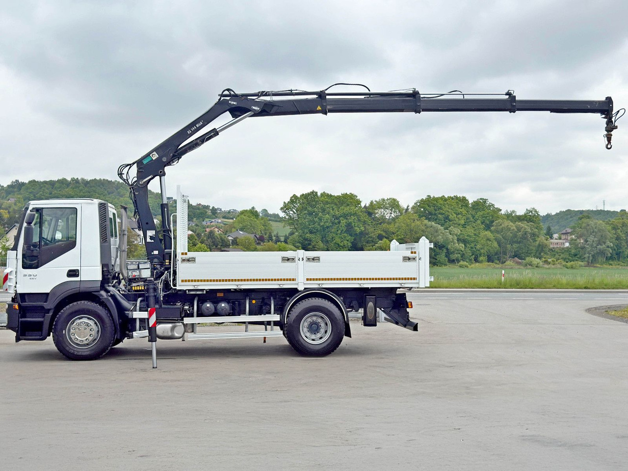 Iveco STRALIS 330 *HIAB 144 BS-3 HIDUO* TOPZUSTAND - Kraanaga veoauto: pilt 5 Iveco STRALIS 330 *HIAB 144 BS-3 HIDUO* TOPZUSTAND - Kraanaga veoauto: pilt 5