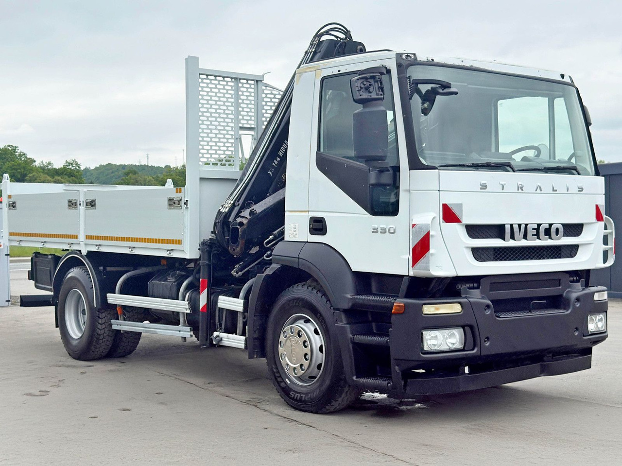 Iveco STRALIS 330 *HIAB 144 BS-3 HIDUO* TOPZUSTAND - Kraanaga veoauto: pilt 3 Iveco STRALIS 330 *HIAB 144 BS-3 HIDUO* TOPZUSTAND - Kraanaga veoauto: pilt 3