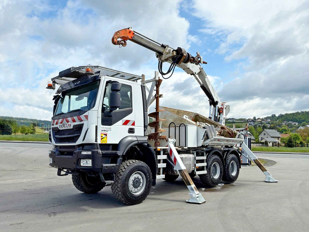Iveco TRAKKER 360 * RUSA TA 65.33 + FUNK * 6x6 - Kraanaga veoauto: pilt 4 Iveco TRAKKER 360 * RUSA TA 65.33 + FUNK * 6x6 - Kraanaga veoauto: pilt 4