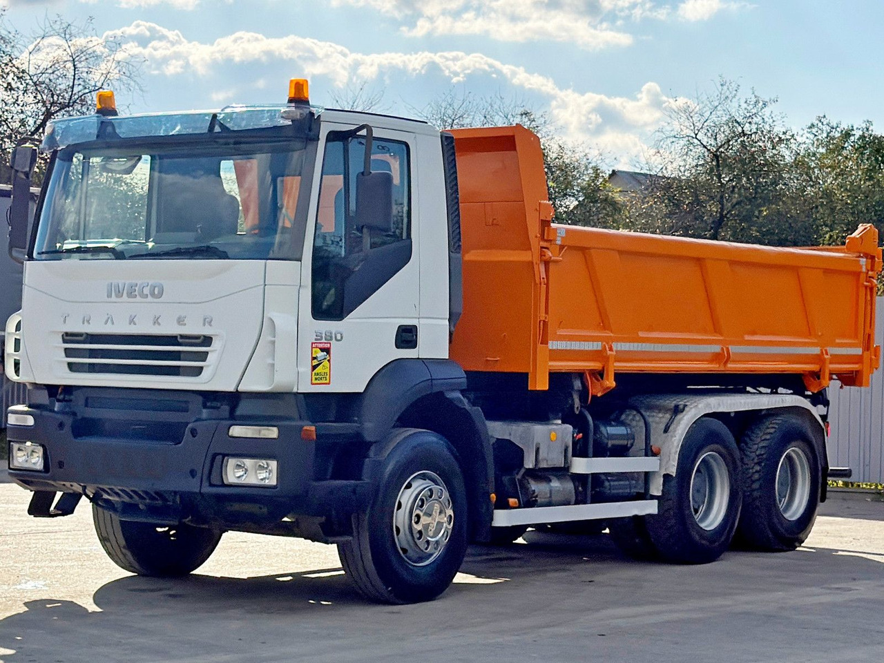 Iveco TRAKKER 380 * Kipper 5,25 m + BORDMATIC / 6x4 - Kallurauto, Kraanaga veoauto: pilt 5 Iveco TRAKKER 380 * Kipper 5,25 m + BORDMATIC / 6x4 - Kallurauto, Kraanaga veoauto: pilt 5