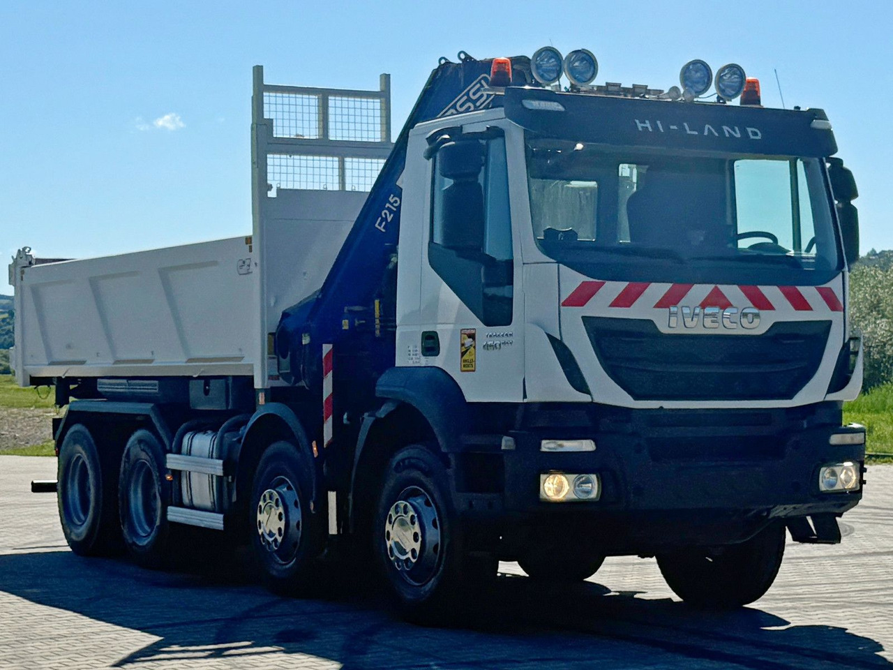 Iveco TRAKKER 450 * FASSI F215A.0.22 + FUNK / 8x4 *TOP - Kraanaga veoauto: pilt 4 Iveco TRAKKER 450 * FASSI F215A.0.22 + FUNK / 8x4 *TOP - Kraanaga veoauto: pilt 4